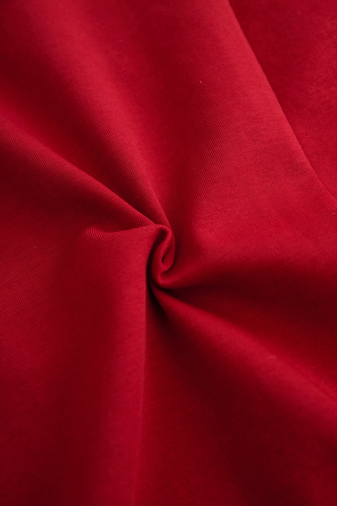 Ruby | Burgundská bezramínková midi šaty