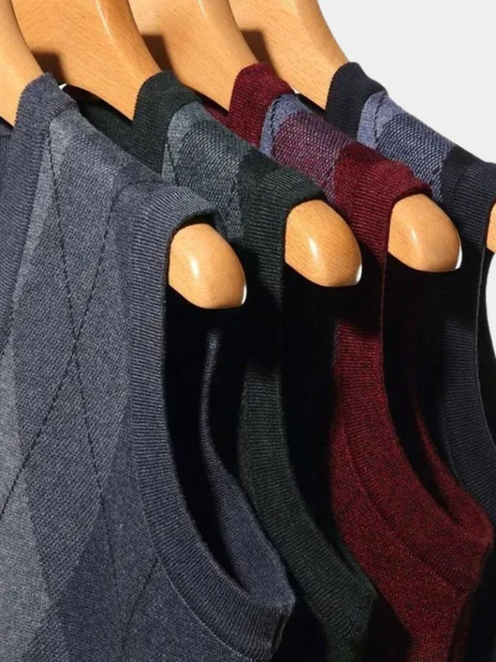 Adam | Základní akademická vesta